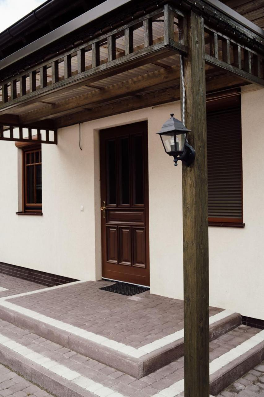 Berghaus Bukovel Villa Bagian luar foto